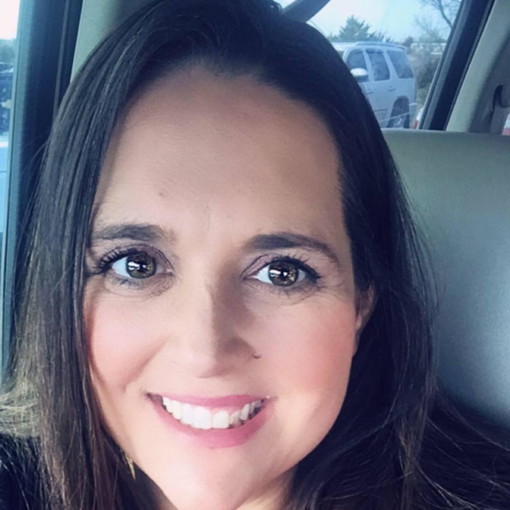 Meet your Posher, Regina